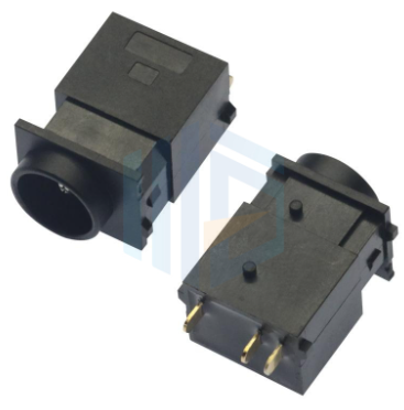 DC电源插座：稳定供电的“隐形守护者”